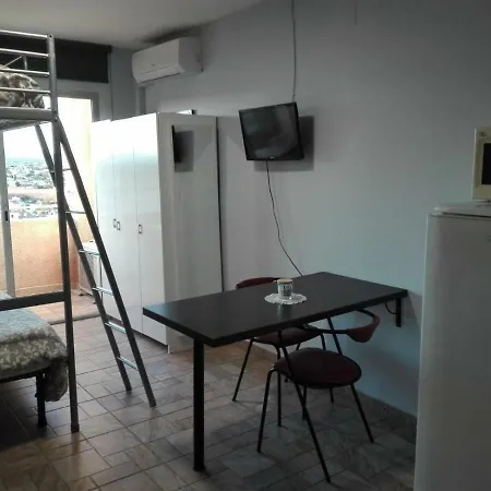 Studio Miami